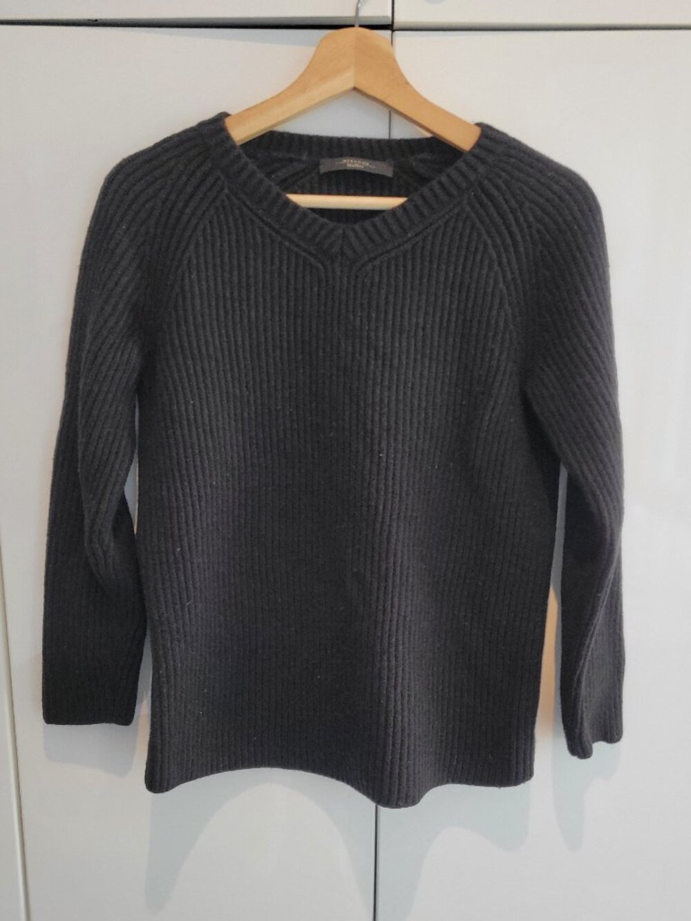 Weekend MaxMara V-neck Sweater Black Size S